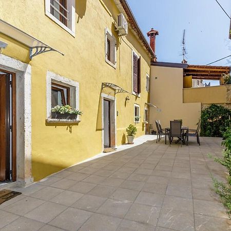 House Aves 2 Apartment Kaštelir Екстериор снимка