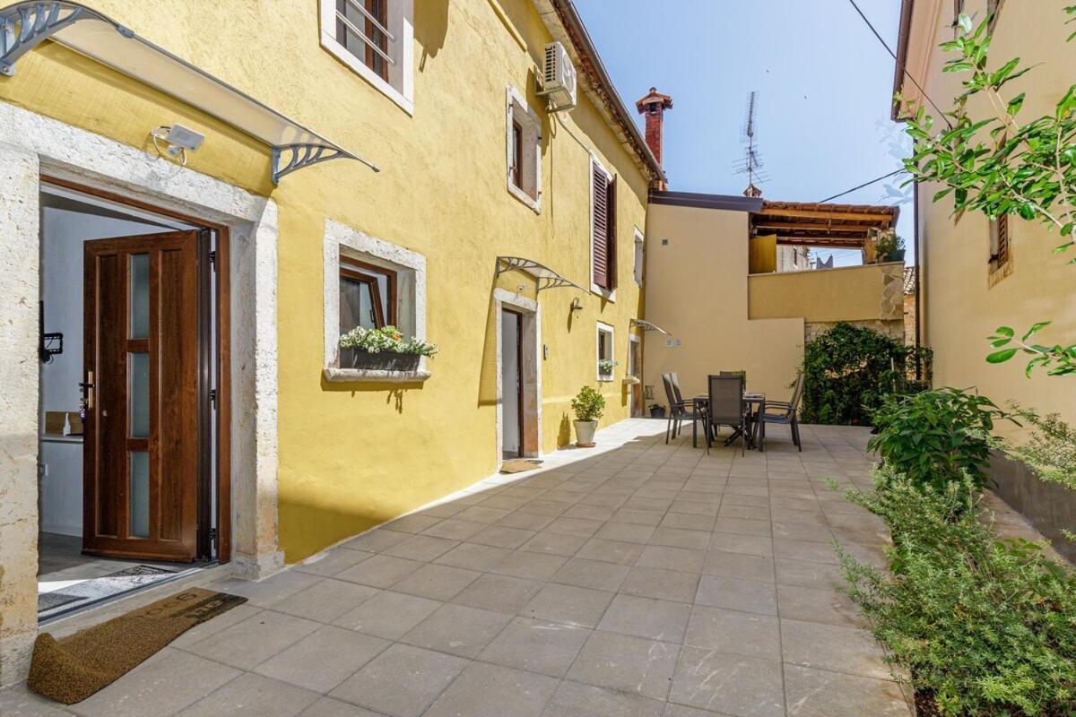 House Aves 2 Apartment Kaštelir Екстериор снимка