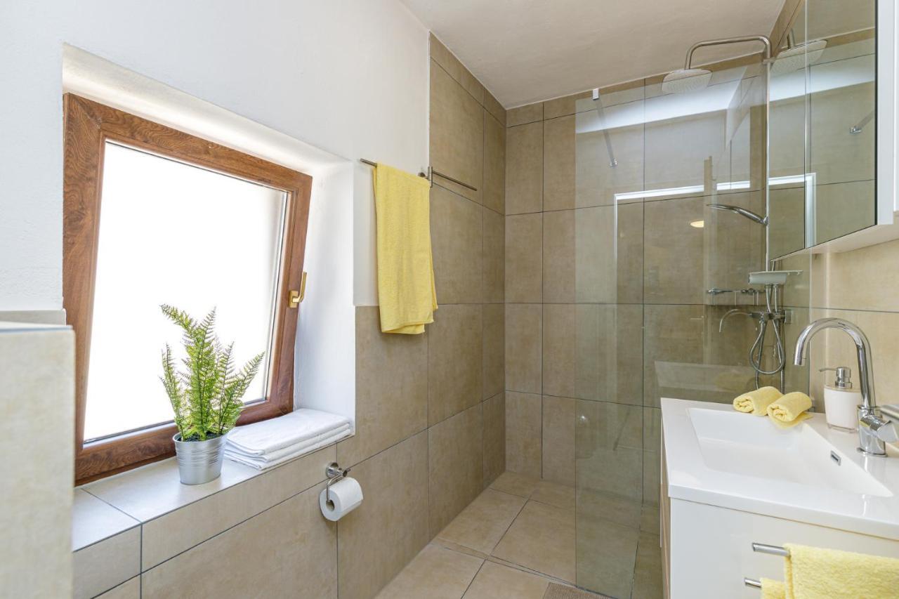 House Aves 2 Apartment Kaštelir Екстериор снимка