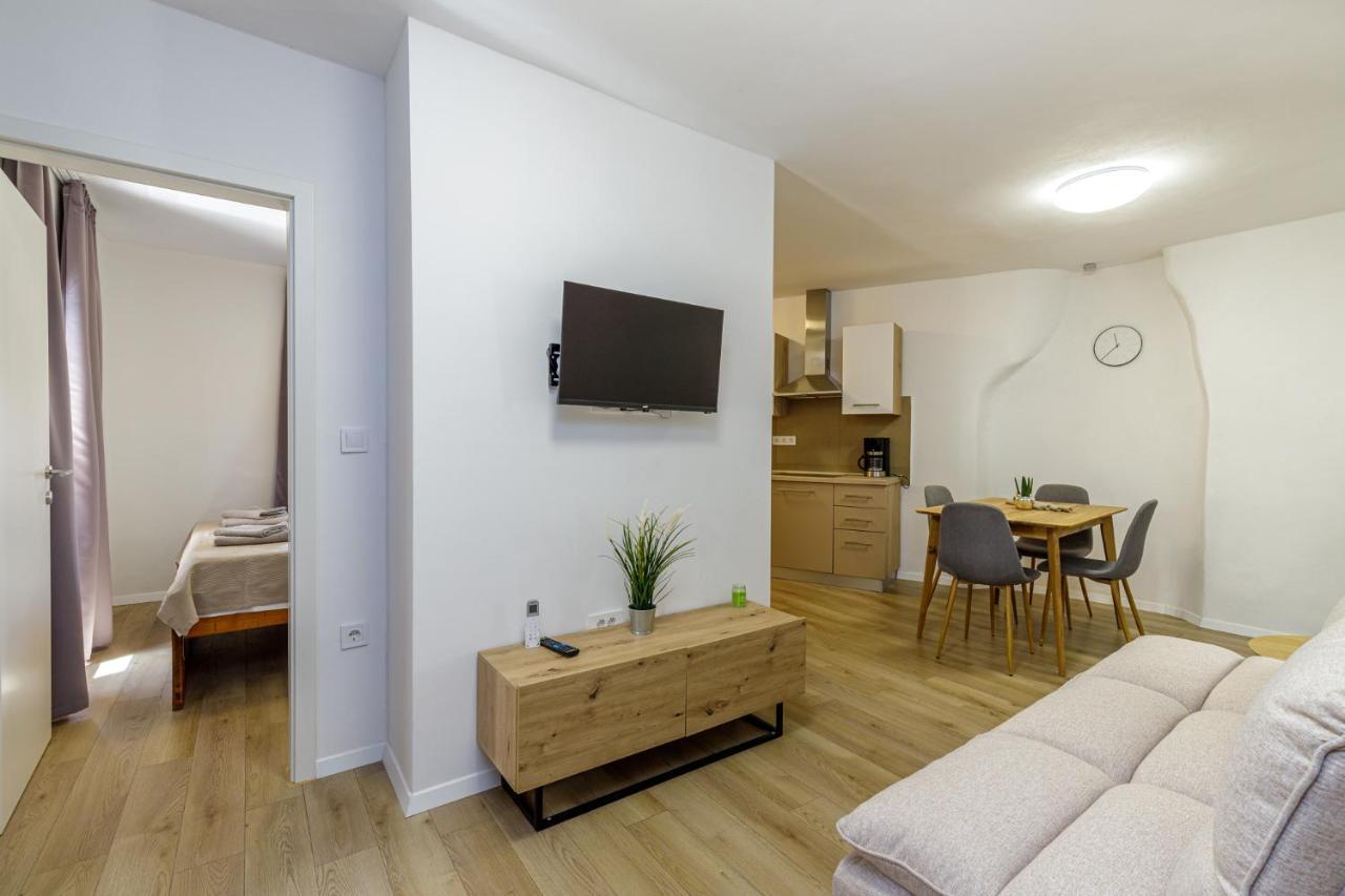 House Aves 2 Apartment Kaštelir Екстериор снимка